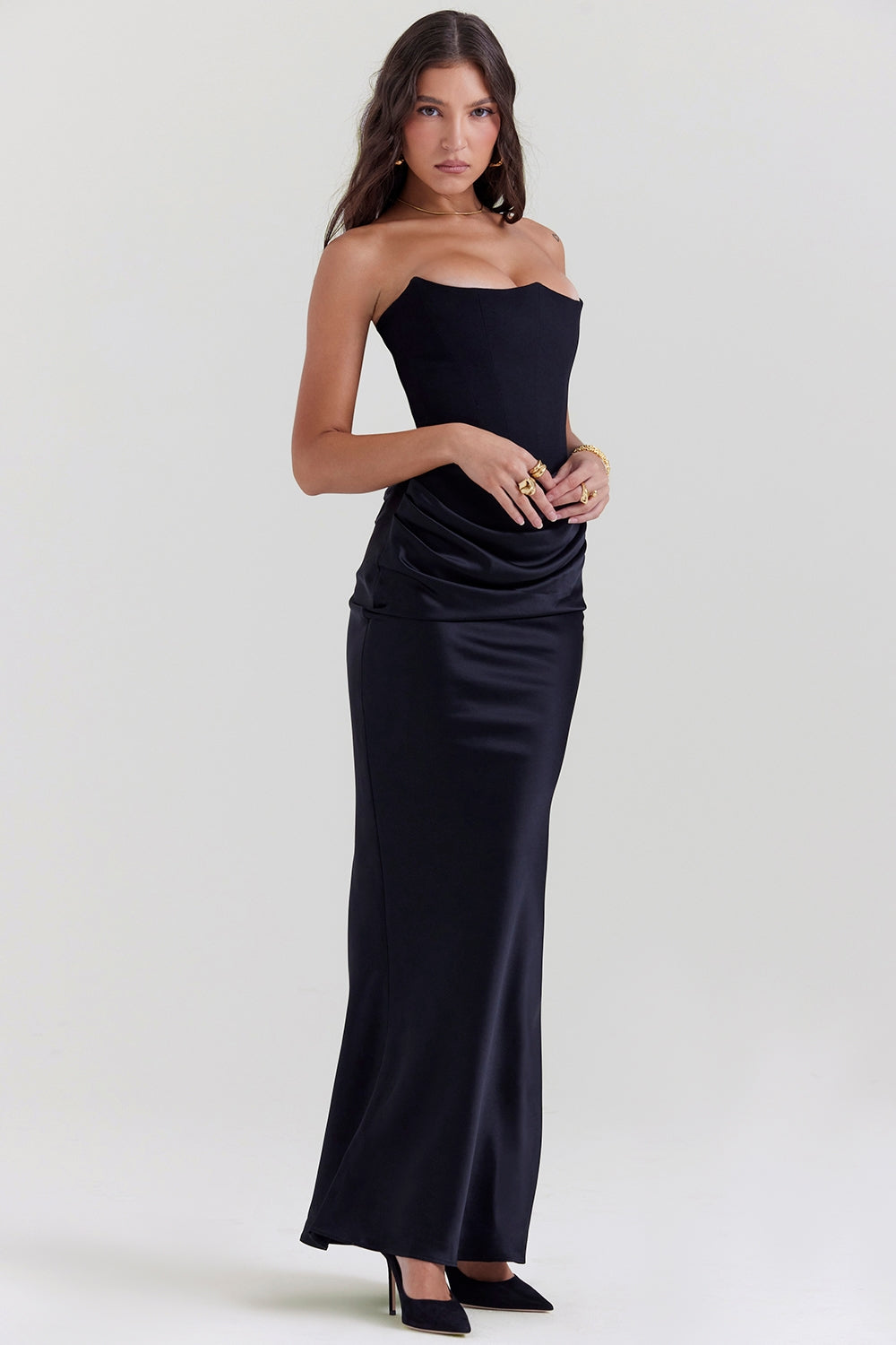 Lilly’s Trendy Glamour Dress