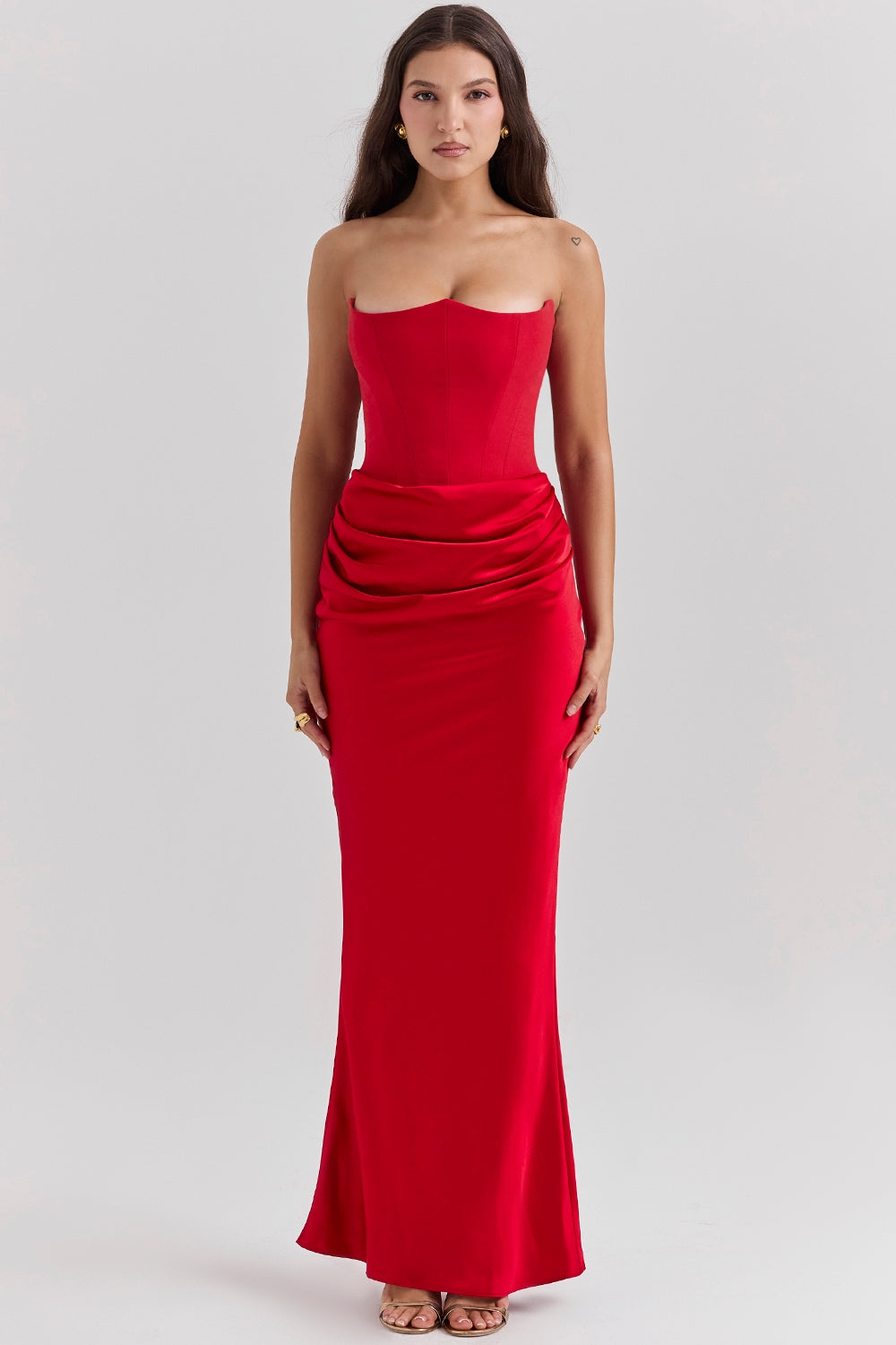 Lilly’s Trendy Glamour Dress