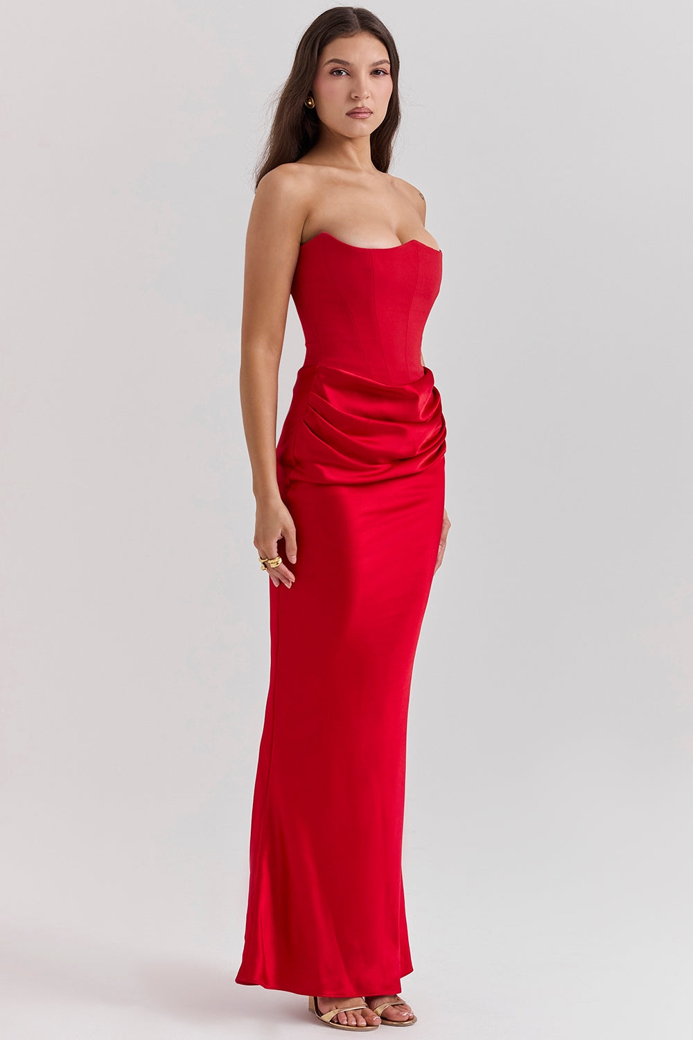 Lilly’s Trendy Glamour Dress