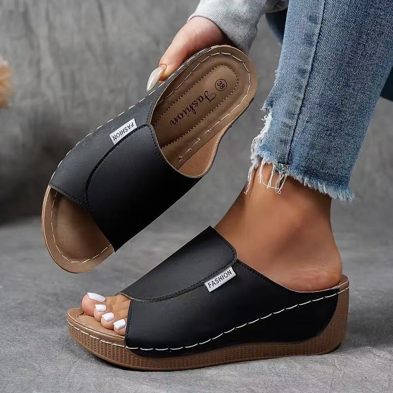 Luxe Lounge Slippers